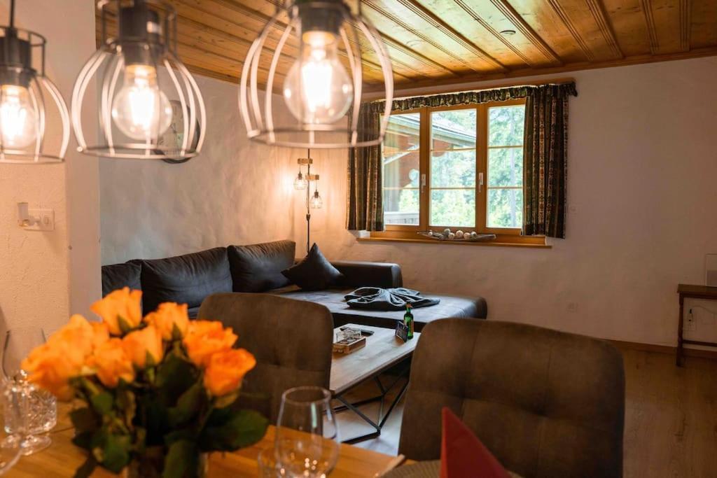 Peacefull Mountains View Apartment Kandersteg Exterior foto